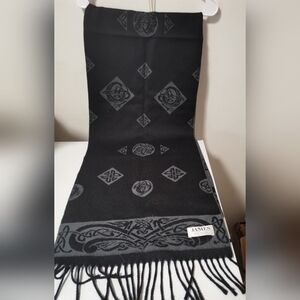 Peter James Womens Pure Wool Scarf Black Cooper Reversible